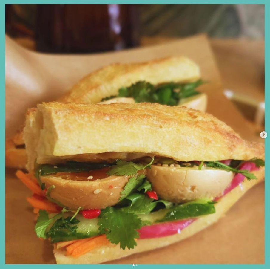 Bánh mì au poulet rôti